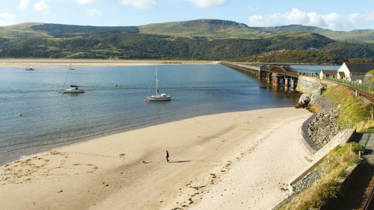 92 Barmouth Bay Holiday Park Llanddwywe Bagian luar foto
