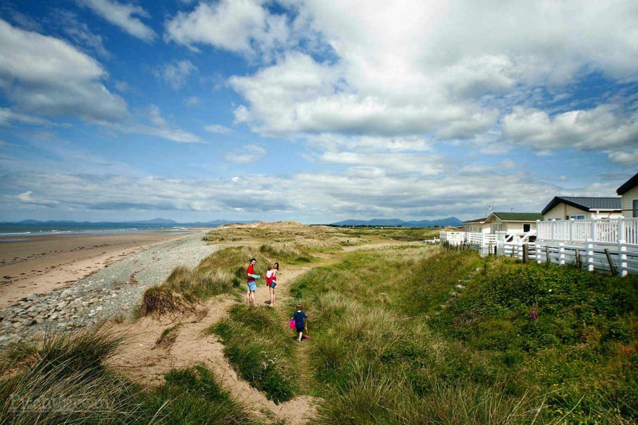 92 Barmouth Bay Holiday Park Llanddwywe Bagian luar foto